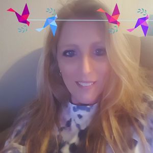 Meet your Posher, April